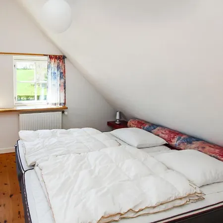 3 Bedroom In Samso *