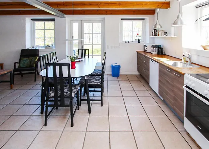 3 Bedroom In Samso Toftebjerg